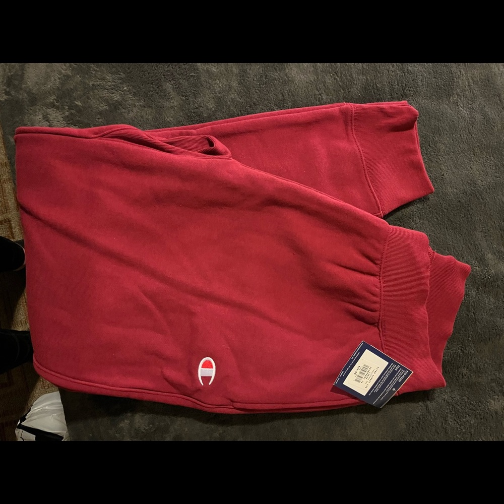 Champion Cranberry/maroon sweats